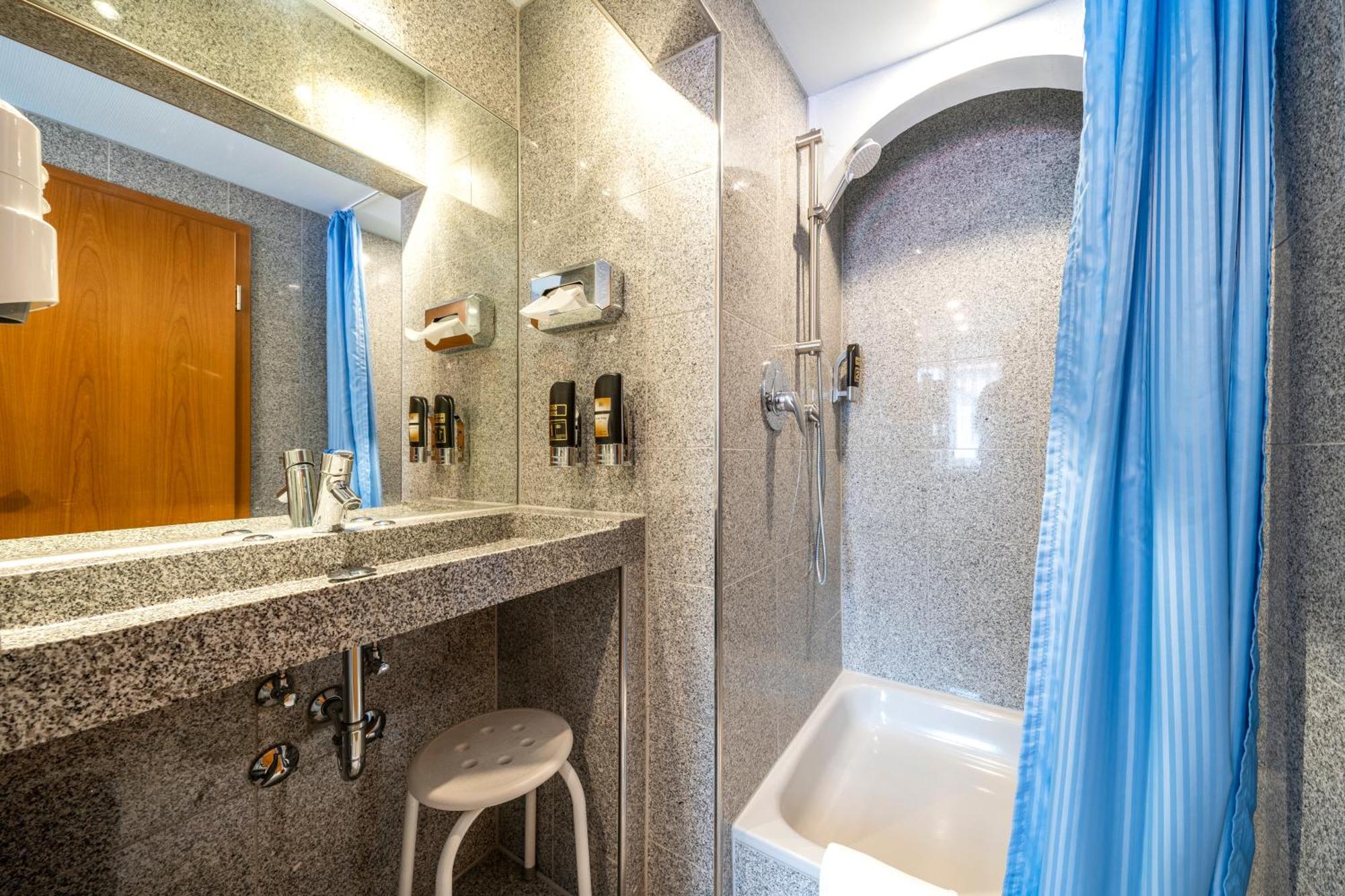 Hotel Hagnauer Hof Ngoại thất bức ảnh